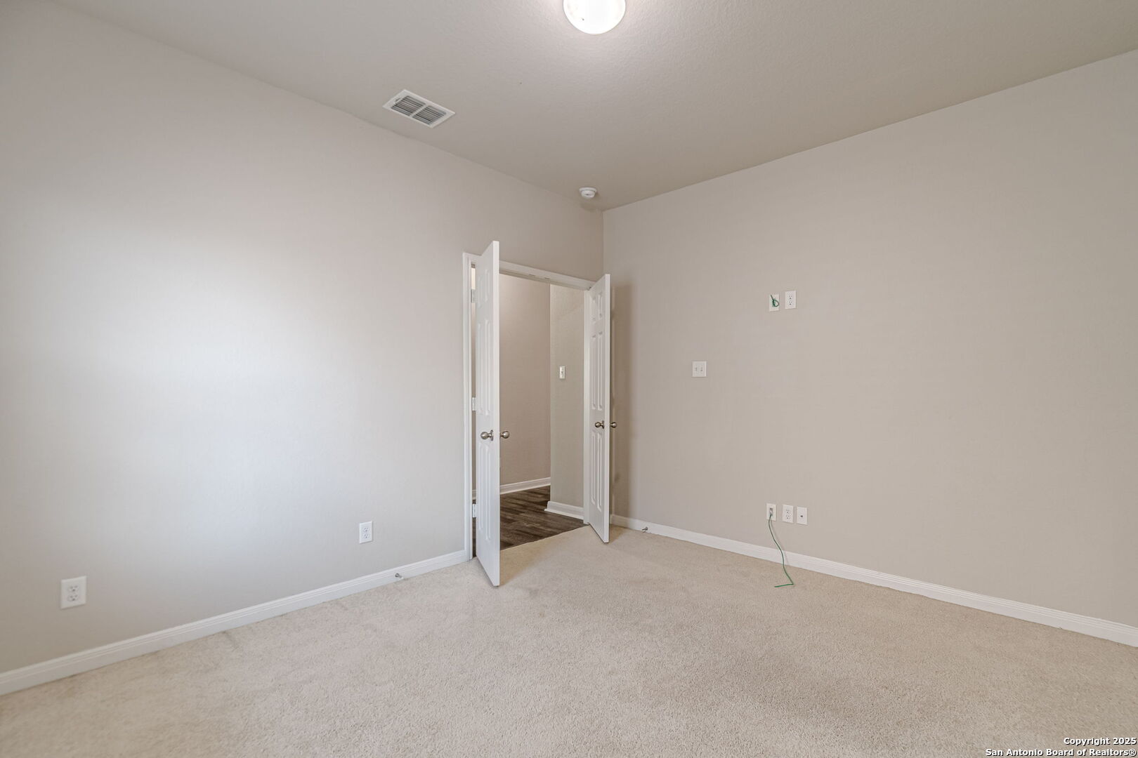 8922 Grand Western Converse, TX 78109 - Photo 60 of 77