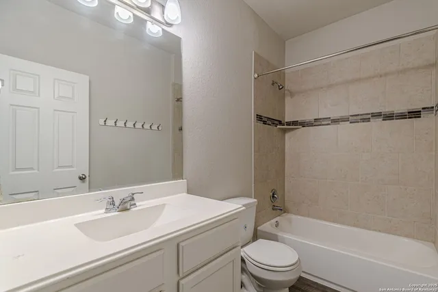 $435,000 | 8922 Grand Western, Converse, TX 78109