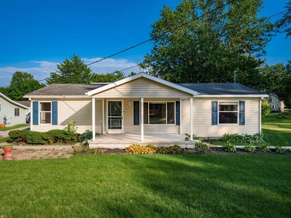 $249,900 | 20903 Peoria Loop Road, Raymond, OH 43067