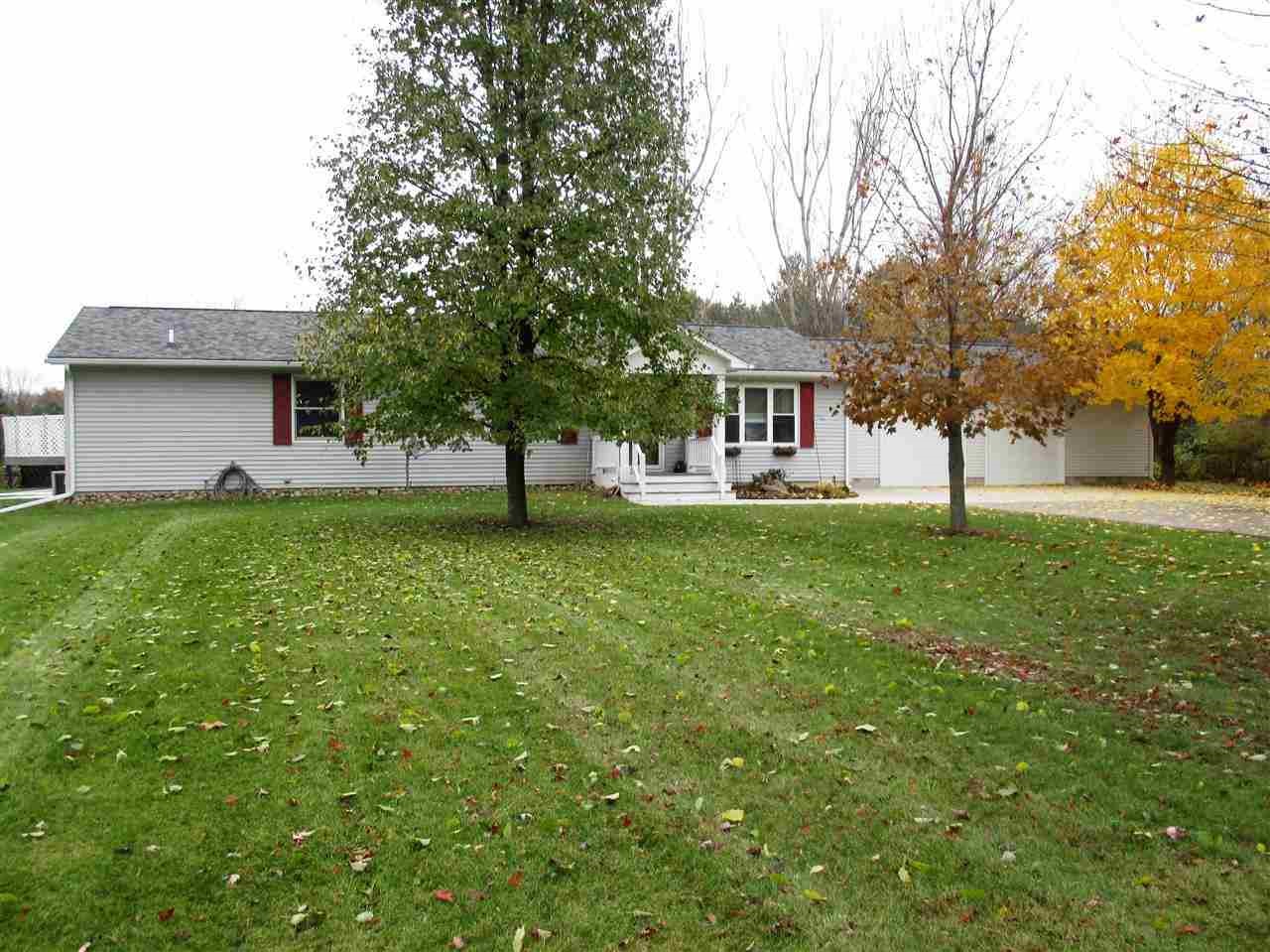 8176 North Clio Road Mount Morris, MI 48458 - Photo 1 of 35