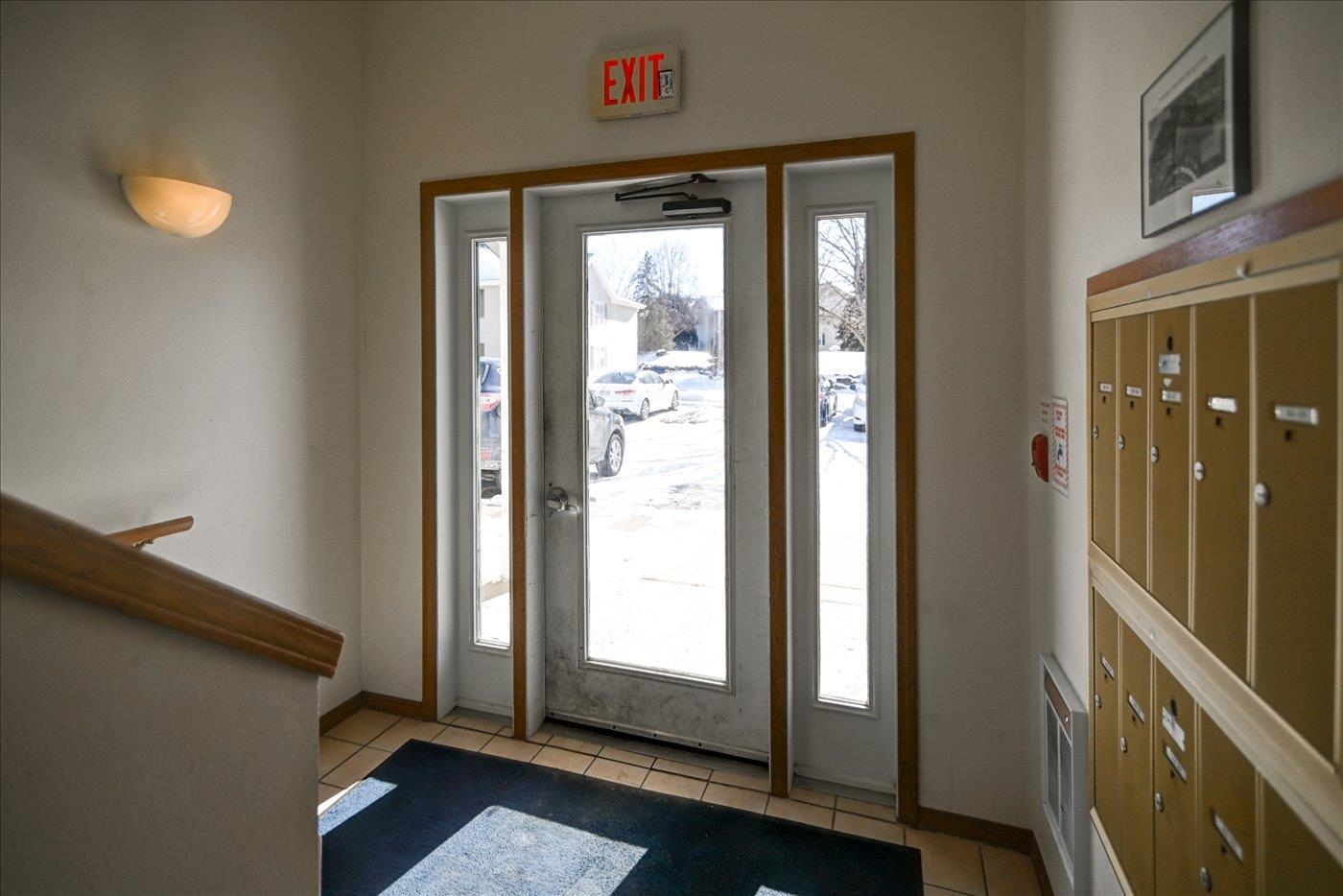 203 Kearney Way, Unit 104 Waunakee, WI 53597 - Photo 5 of 38