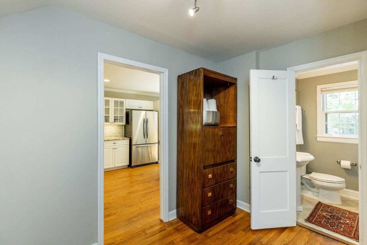 104 East Whitaker Mill Road Raleigh, NC 27608 - Photo 16 of 28 Photo 16