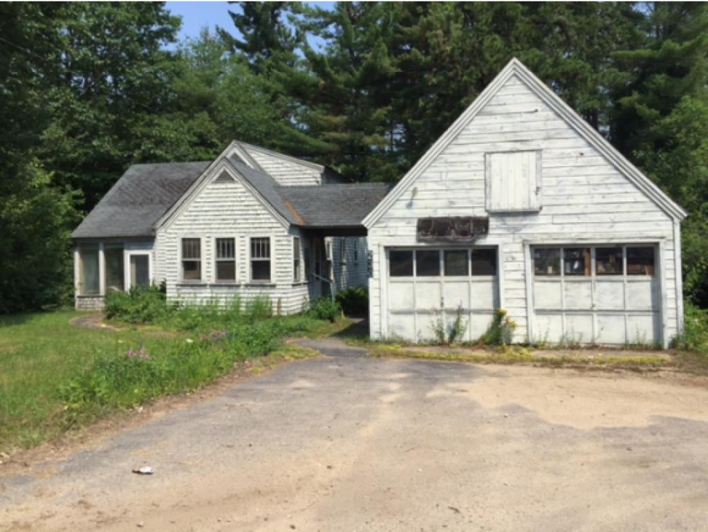 230 Laconia Road Tilton, NH 03276 - Photo 1 of 2