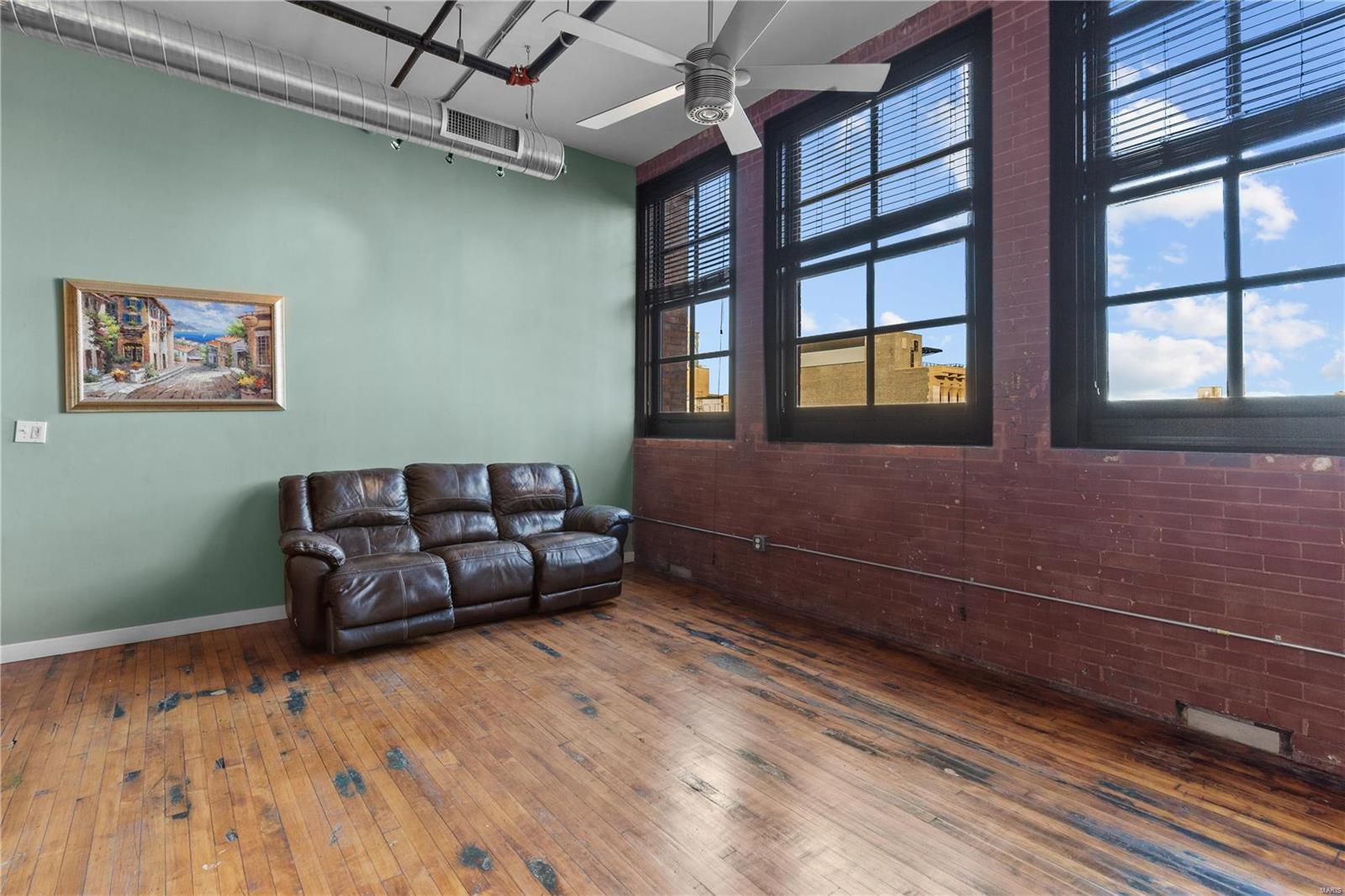 1520 Washington Avenue, Unit R711 St. Louis, MO 63103 - Photo 10 of 20 Gallery Image 10
