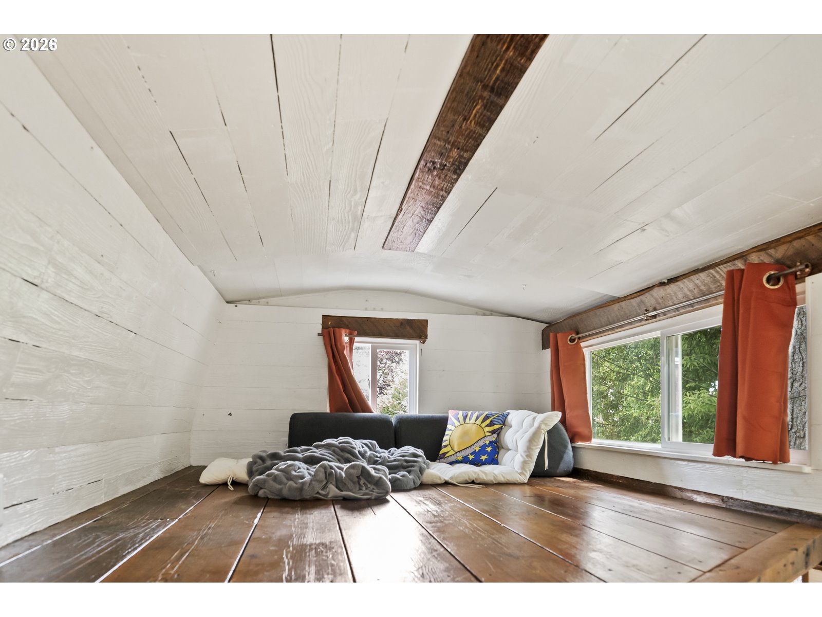 5232 Southwest Florida Street Portland, OR 97219 - Photo 36 of 41 Gallery Image 36