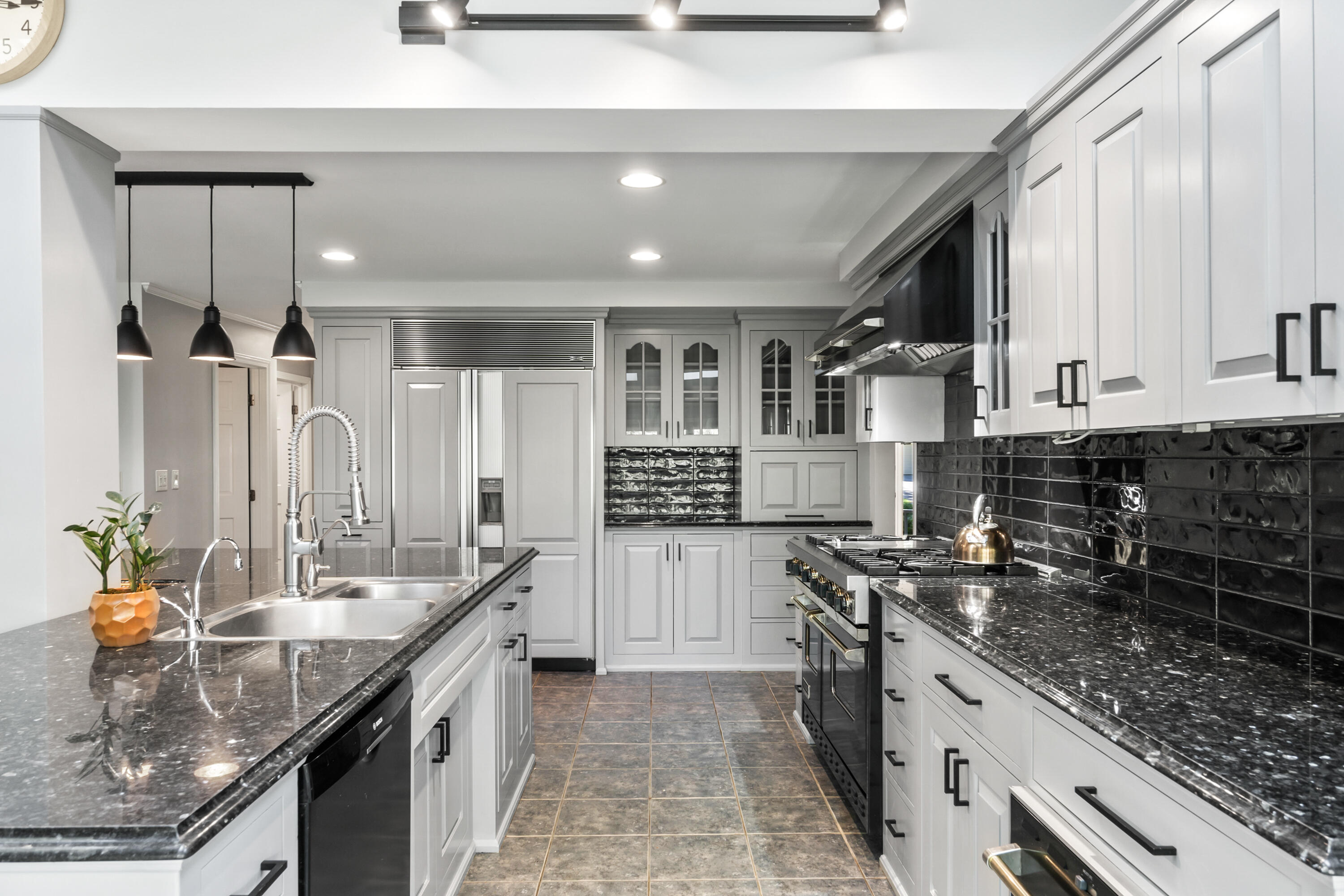 14 Chestnut Road Brunswick, ME 04011 - Photo 14 of 74 Beautiful Kitchen