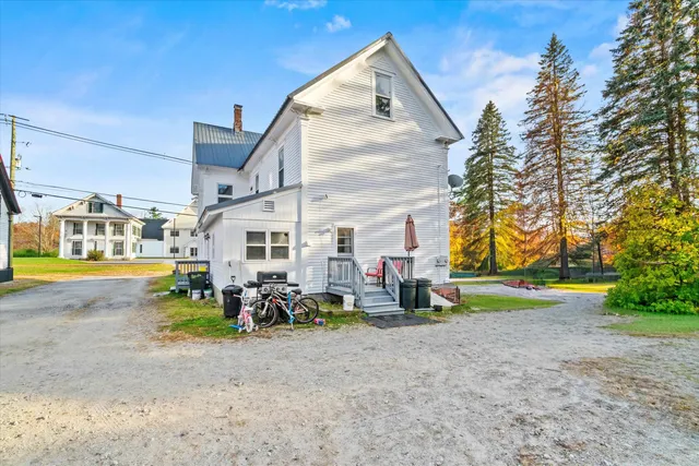 $450,000 | 73 West Main Street, Hillsborough, NH 03244