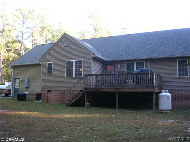 3900 Union Branch Road Petersburg, VA 23805 - Photo 11 of 12 Exterior Back