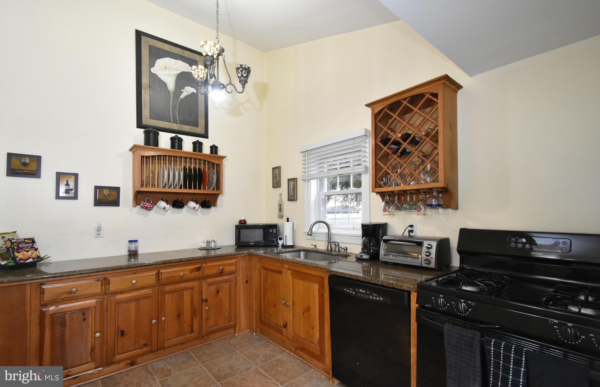 610 Eugenia Road Horsham, PA 19044 - Photo 11 of 23 Gallery Image 11