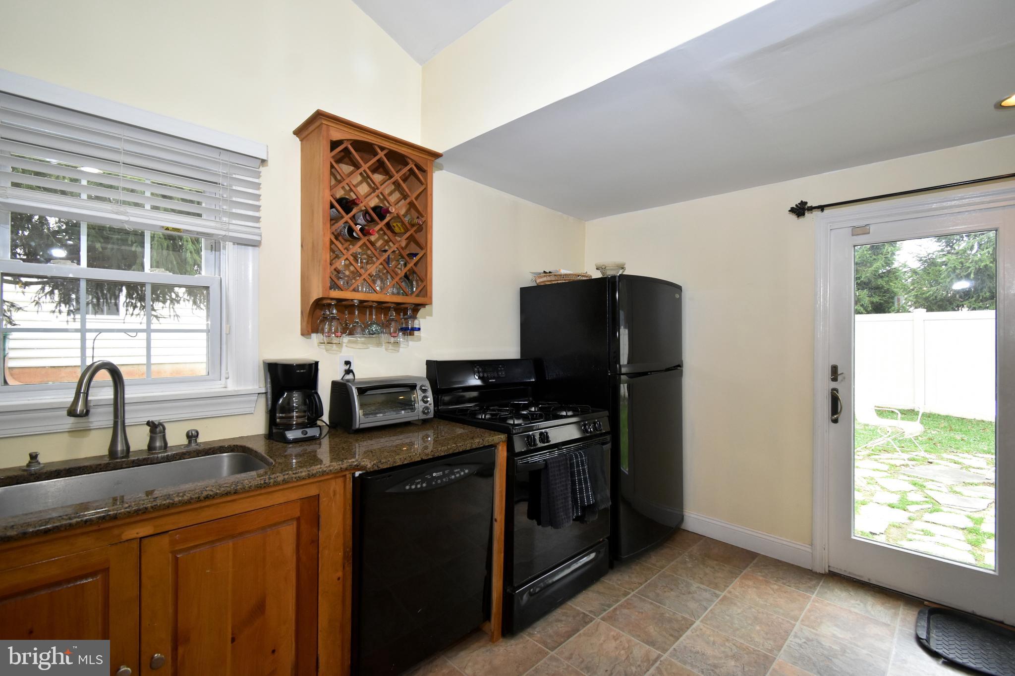 610 Eugenia Road Horsham, PA 19044 - Photo 9 of 23 Gallery Image 9