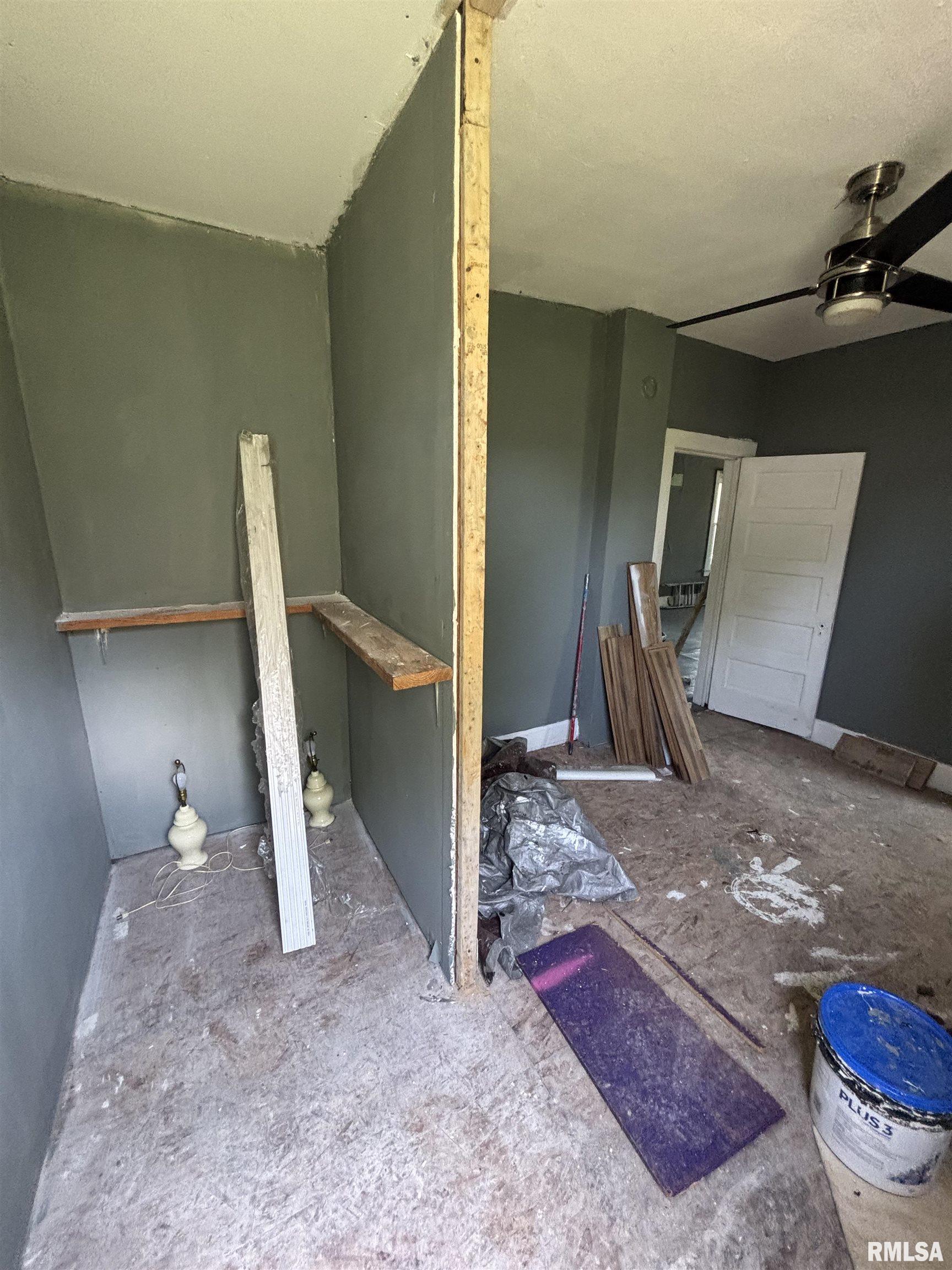 205 2nd Street South Pekin, IL 61564 - Photo 21 of 41