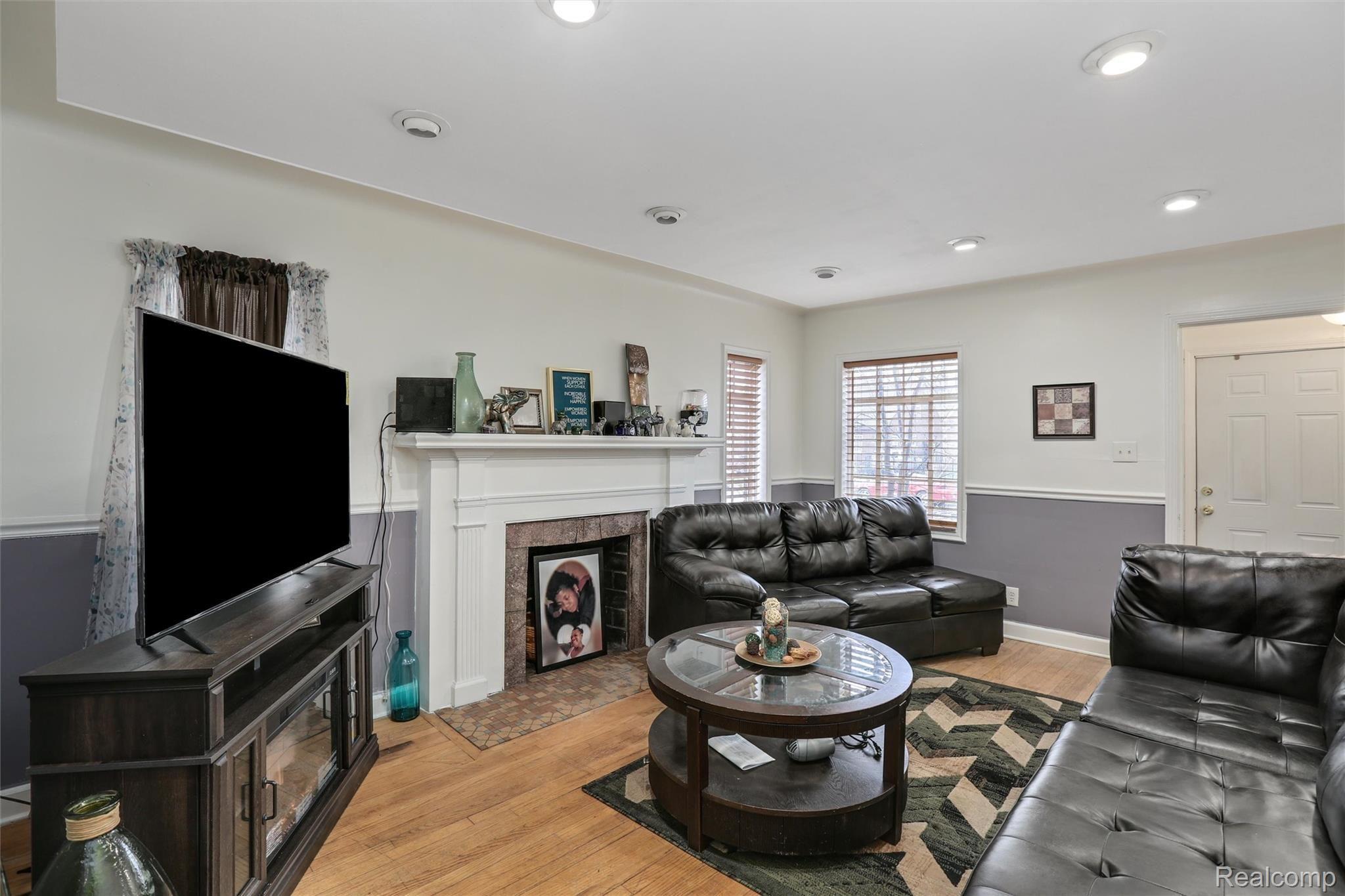 08-5751 Nottingham Rd0004.jpg