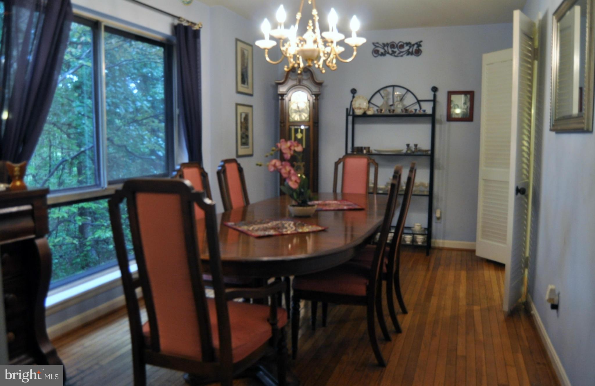 11057 Saffold Way Reston, VA 20190 - Photo 7 of 30 Dining Room