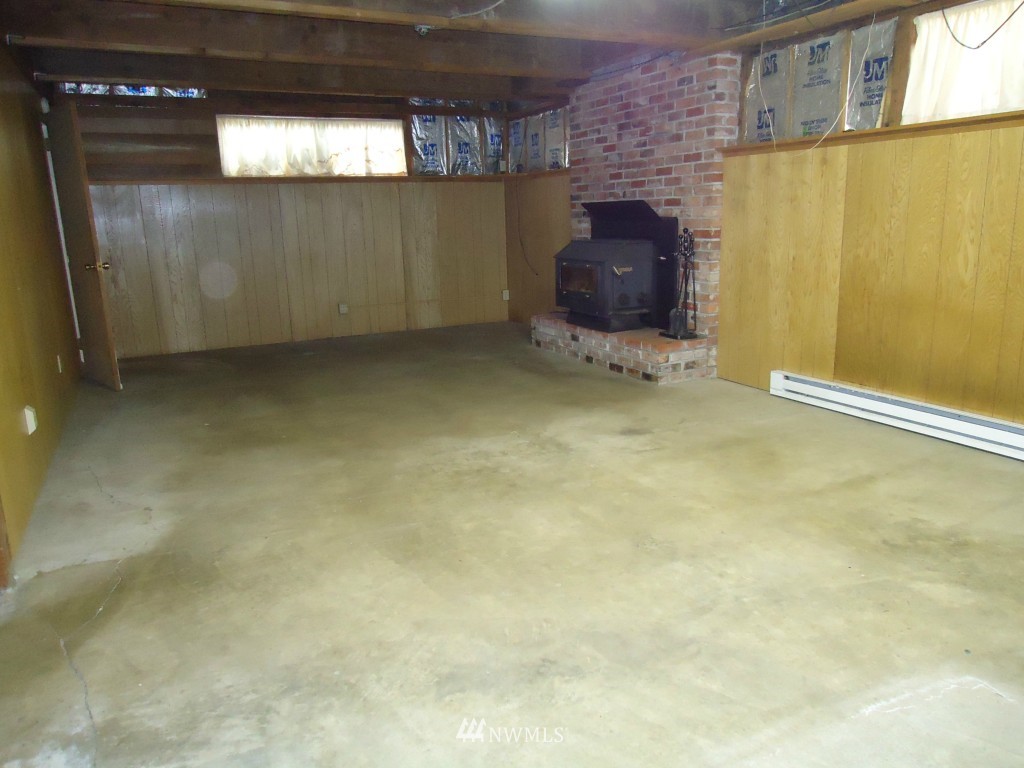 7022 Sunset Road Aberdeen, WA 98520 - Photo 7 of 15 Gallery Image 7