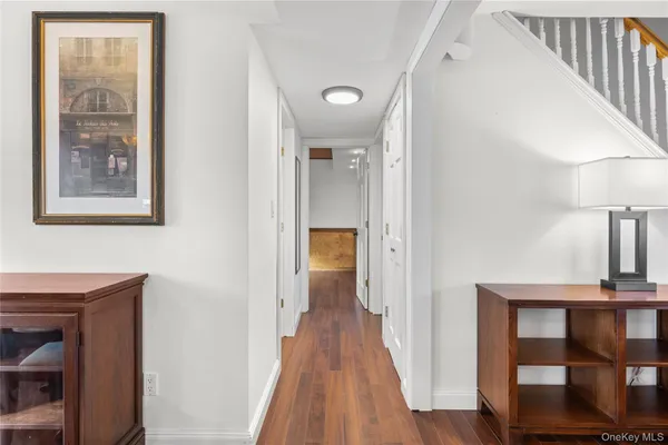 $699,000 | 193 Glen Summer Road, Holbrook, NY 11741