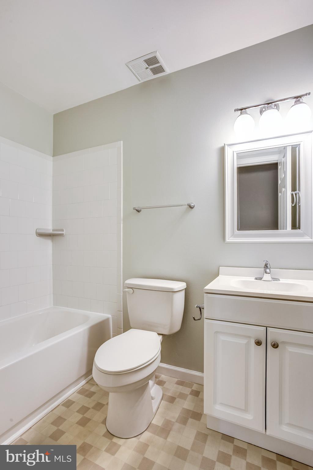 9440 Canterbury Riding, Unit 264 Laurel, MD 20723 - Photo 13 of 33
