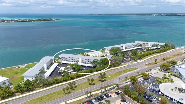 $549,000 | 771 John Ringling Boulevard, Unit 5, Sarasota, FL 34236