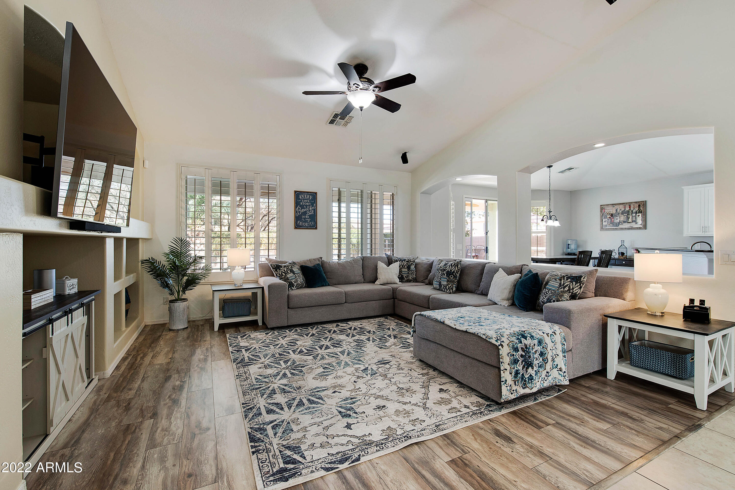 2624 West Summerside Road Phoenix, AZ 85041 - Photo 18 of 44 _dsc6248-_dsc6250