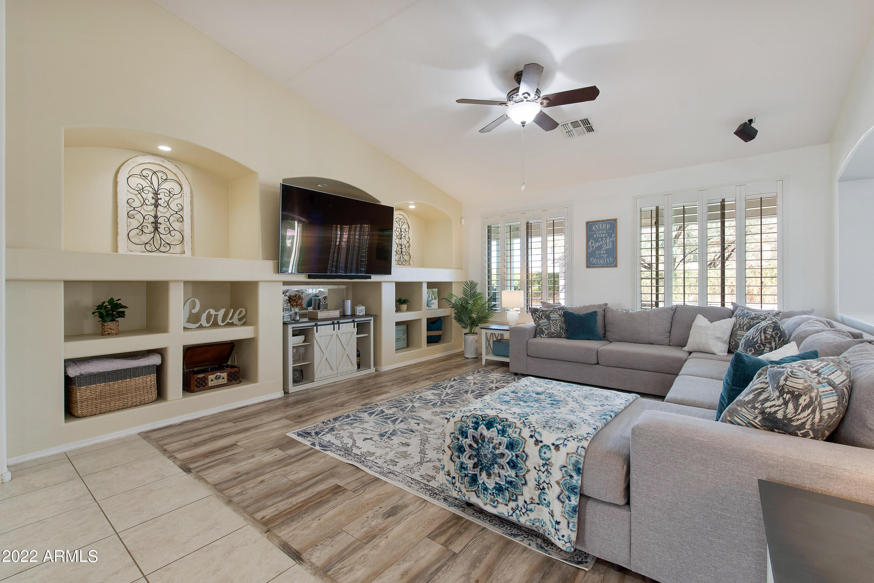 2624 West Summerside Road Phoenix, AZ 85041 - Photo 5 of 44 _DSC6253