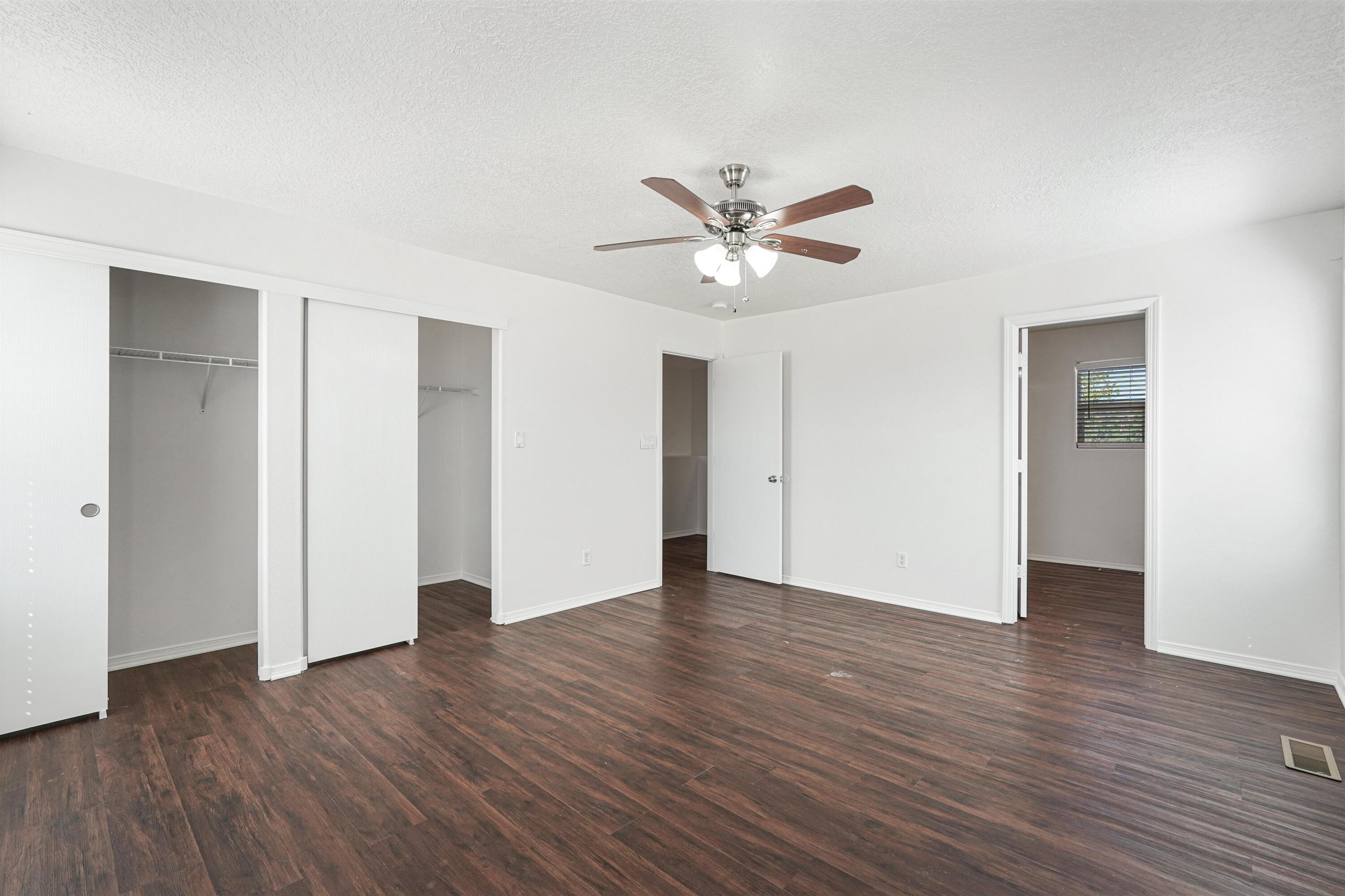 5205 Caprock Drive Northeast Rio Rancho, NM 87144 - Photo 16 of 36 Gallery Image 16