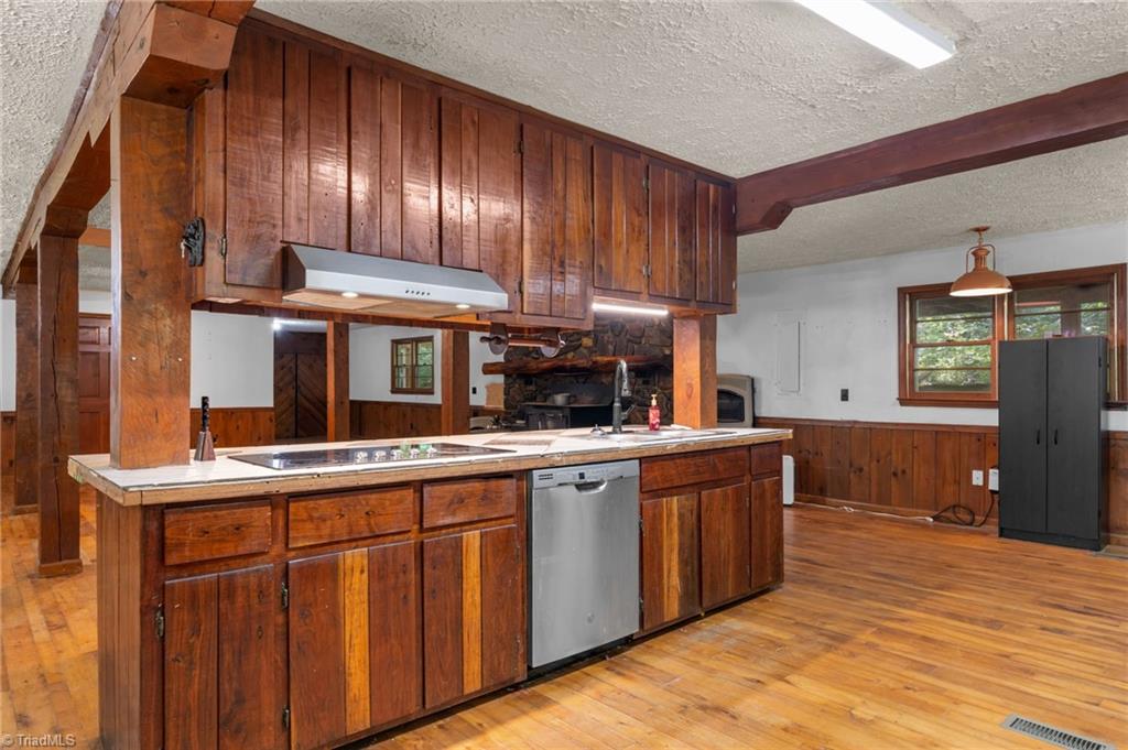 5668 Longbottom Road Hays, NC 28635 - Photo 13 of 29