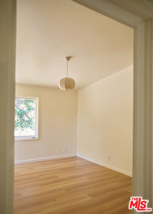 603 Hightree Road Los Angeles, CA 90402 - Photo 11 of 22