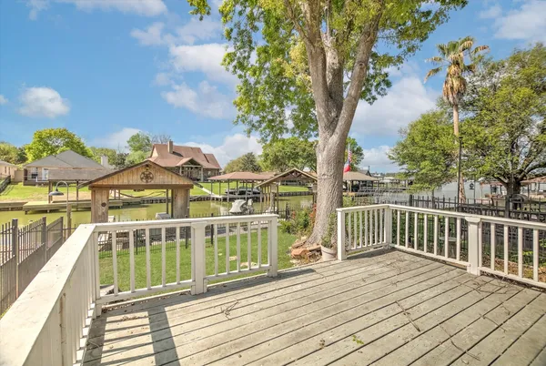 $325,000 | 13239 Bluff View Drive, Willis, TX 77318