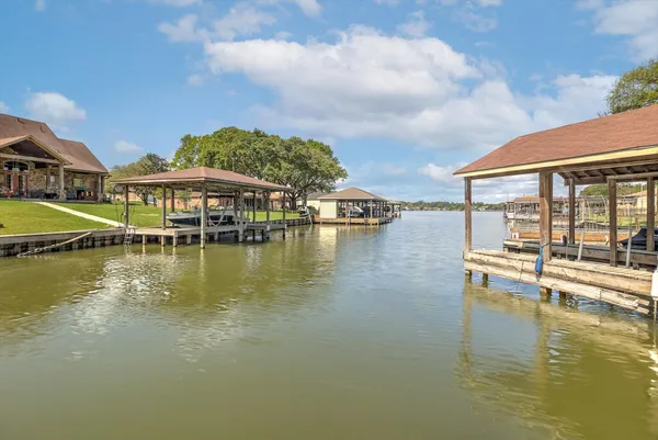 $325,000 | 13239 Bluff View Drive, Willis, TX 77318