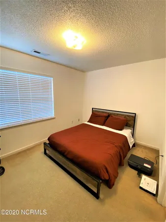 $1,195 | 303 Meadowbrook Lane, Jacksonville, NC 28546