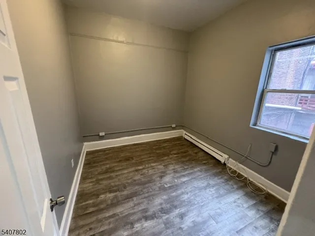 $1,600 | 197 North Avenue, Plainfield, NJ 07060