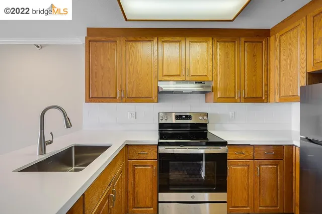 $32,000 | 100 Thorndale Drive, Unit 206, San Rafael, CA 94903