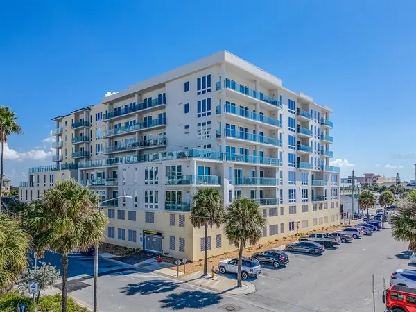 $10,000 | 15 Avalon Street, Unit 303, Clearwater Beach, FL 33767