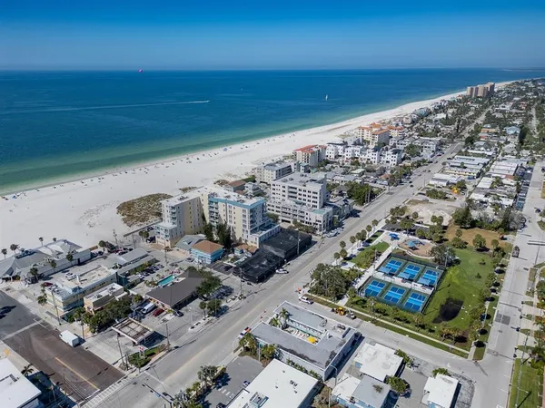 $10,000 | 15 Avalon Street, Unit 303, Clearwater Beach, FL 33767