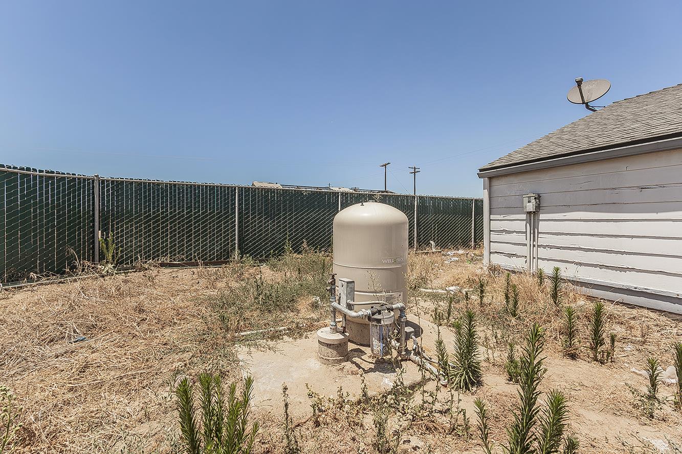 17209 East Floral Avenue Reedley, CA 93654 - Photo 29 of 48