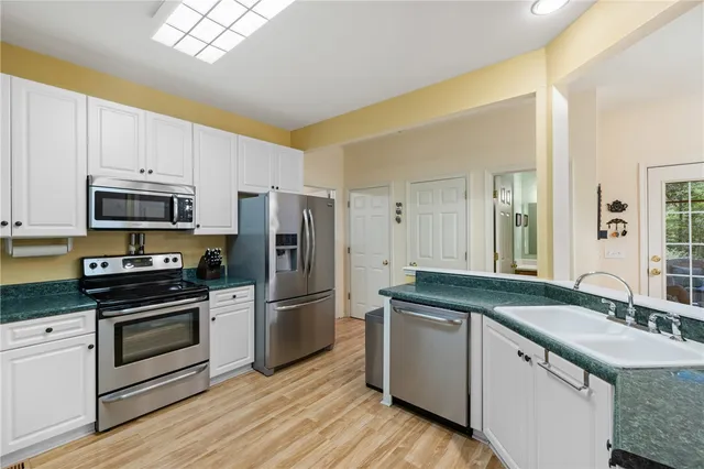 $449,000 | 137 Indian Hills Drive, Westminster, SC 29693