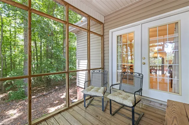 $449,000 | 137 Indian Hills Drive, Westminster, SC 29693