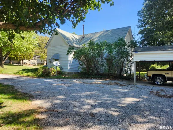 $34,000 | 4760 Raleigh Road, Eldorado, IL 62930