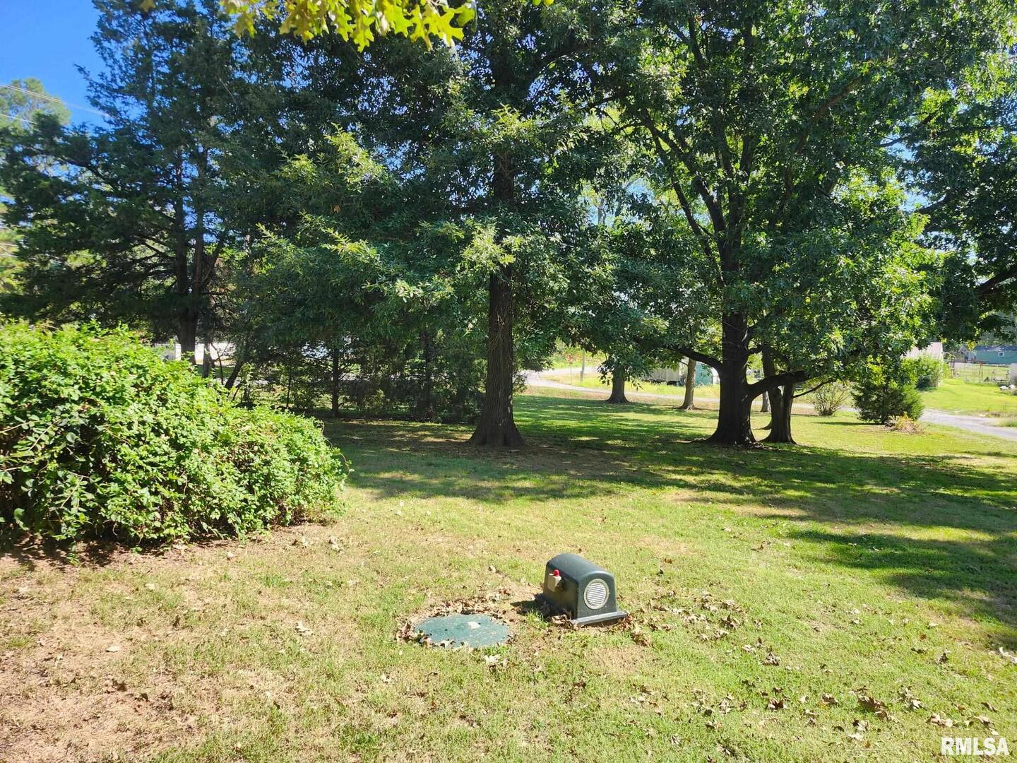 4760 Raleigh Road Eldorado, IL 62930 - Photo 5 of 19