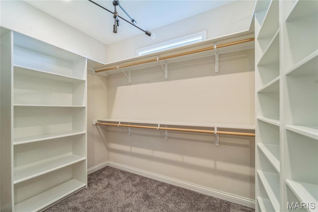 1137 Shr Acrs Loop Columbia, MO 65201 - Photo 20 of 28