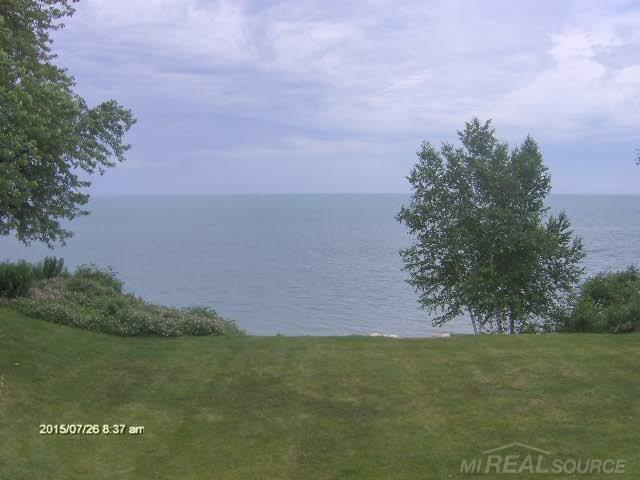 6205 Lakeshore Road Lexington, MI 48450 - Photo 12 of 14 31245328-11.JPG