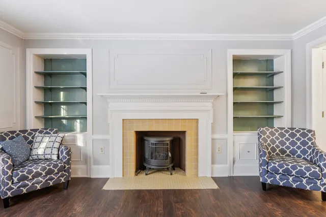 $165,000 | 50 Pleasant Street, Unit 4, Waterville, ME 04901