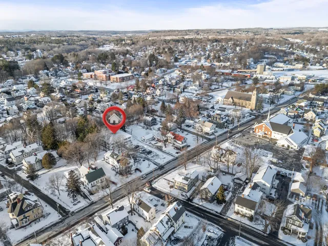 $165,000 | 50 Pleasant Street, Unit 4, Waterville, ME 04901