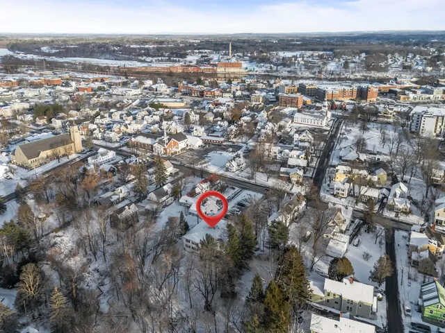 $165,000 | 50 Pleasant Street, Unit 4, Waterville, ME 04901