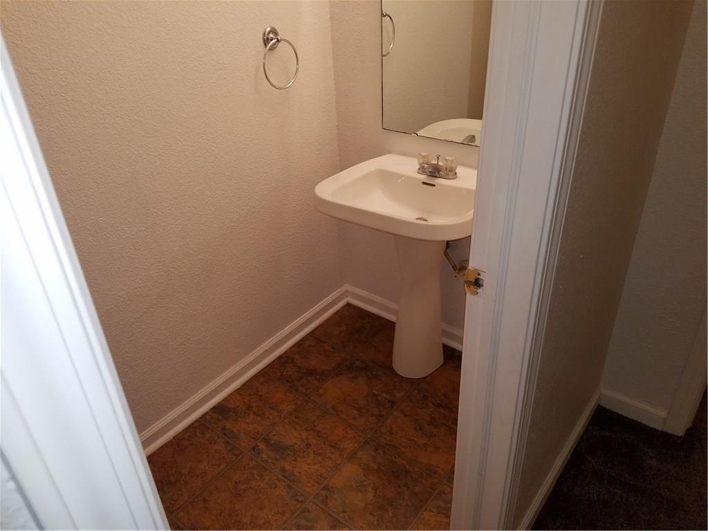 136 Rambling Road Greenfield, IN 46140 - Photo 20 of 39