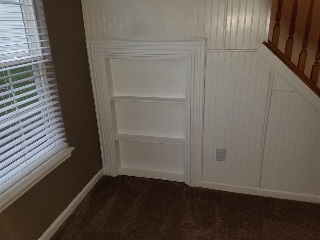 136 Rambling Road Greenfield, IN 46140 - Photo 10 of 39