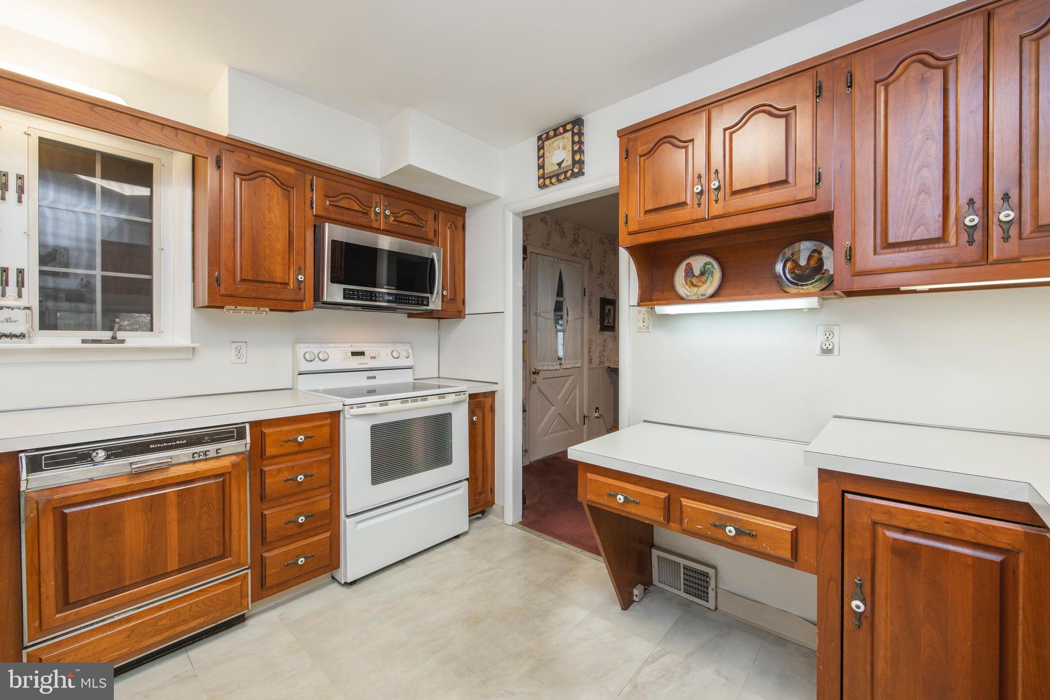 1391 Hi View Drive Southampton, PA 18966 - Photo 12 of 27 Gallery Image 12