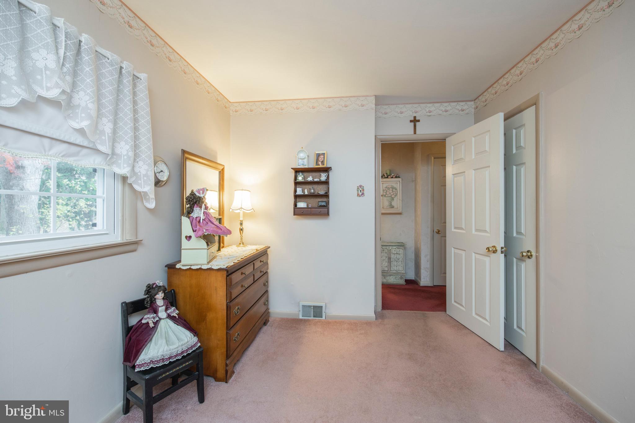 1391 Hi View Drive Southampton, PA 18966 - Photo 24 of 27 Gallery Image 24