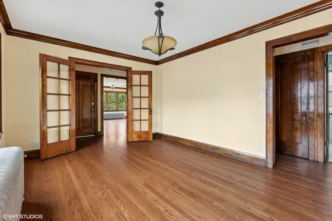 $2,100 | 1522 North Austin Boulevard, Unit 2, Oak Park, IL 60302
