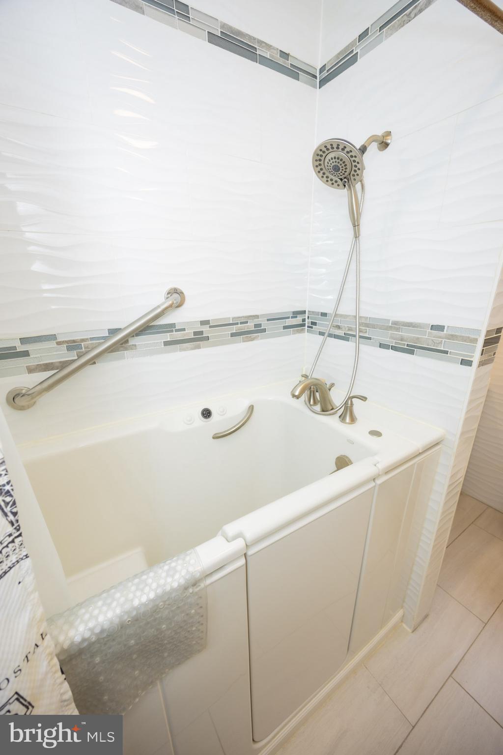 6113 Ross Street Philadelphia, PA 19144 - Photo 27 of 40 a bathroom with a sink and a window