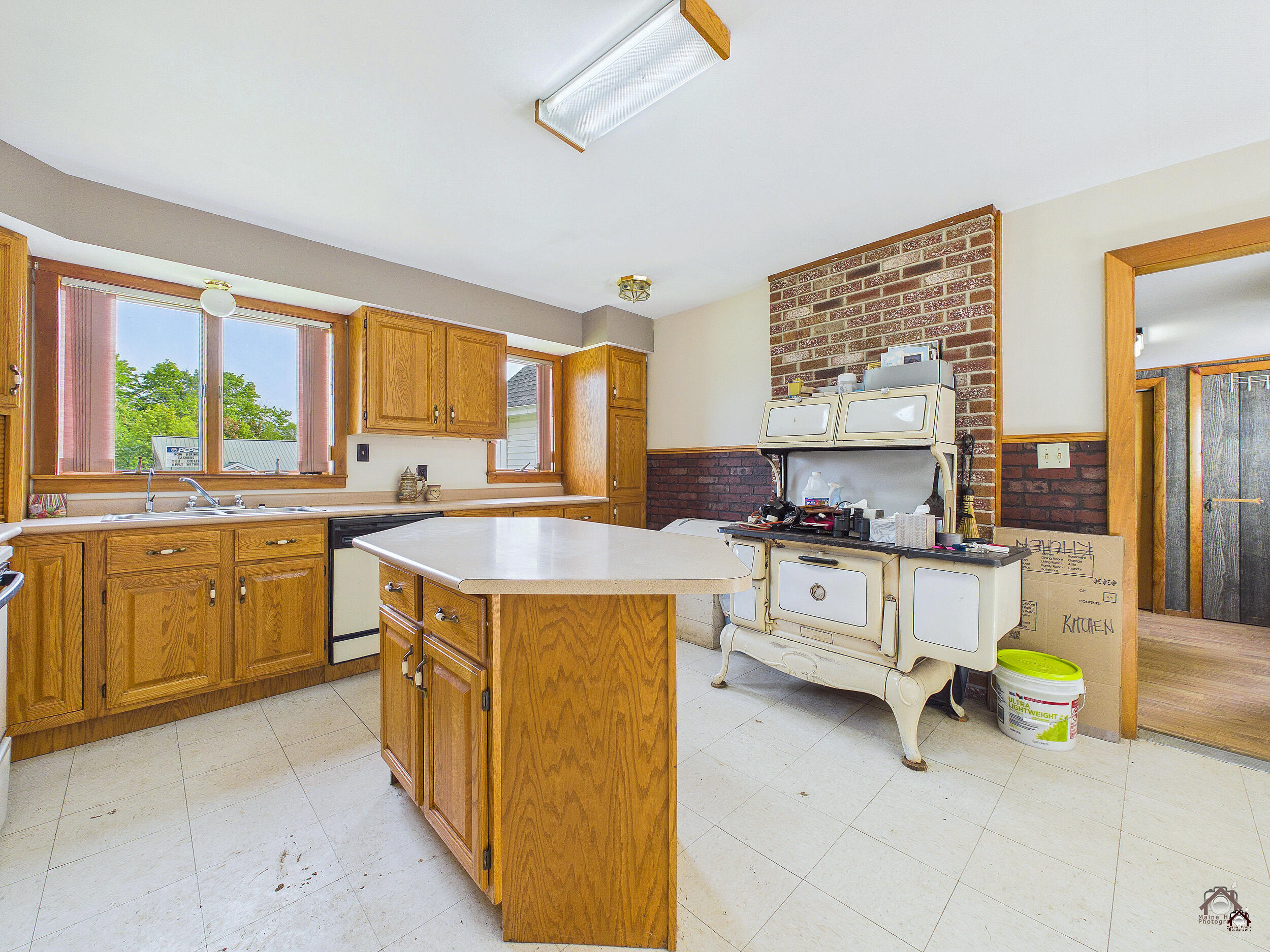 164 Windsor Road China, ME 04358 - Photo 9 of 47 112